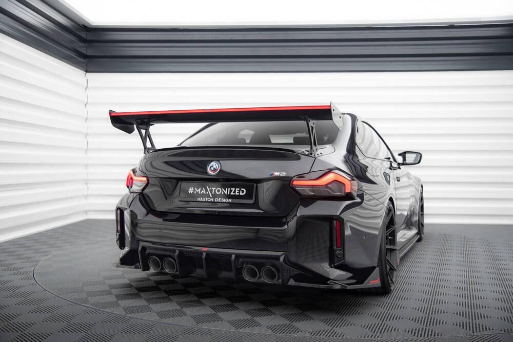 Carbon Heckspoiler mit LED Licht für BMW M2 G87 von Maxton Design