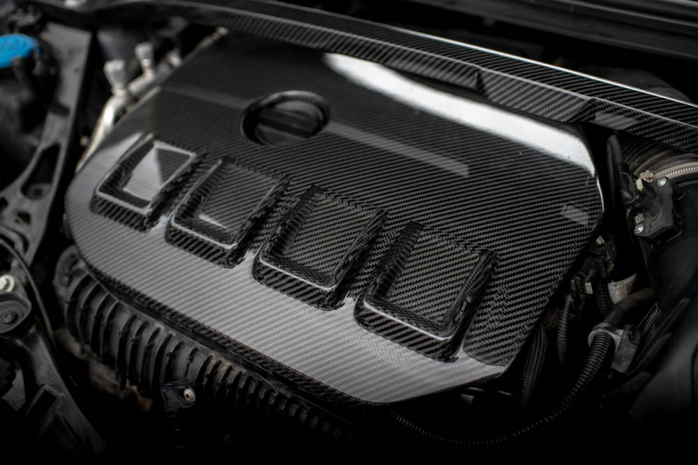 Carbon Motorabdeckung für BMW 1 F40 M135i von Maxton Design