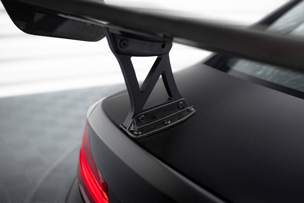 Carbon Heckspoiler mit Aufnahme innen für BMW M2 F87 von Maxton Design