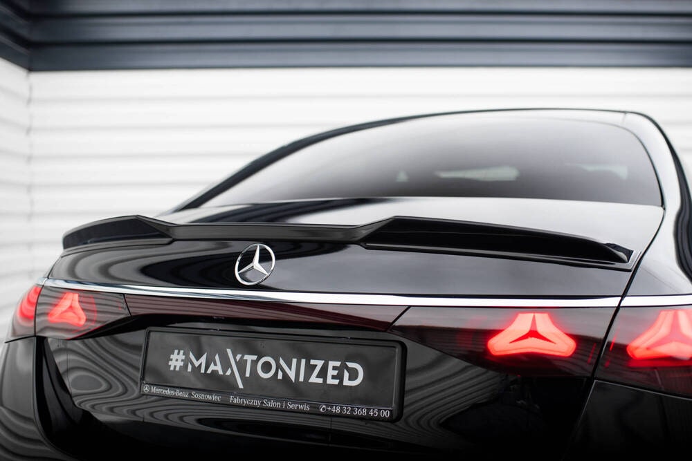 Spoiler Cap 3D für Mercedes E-Klasse AMG-Line W214 von Maxton Design